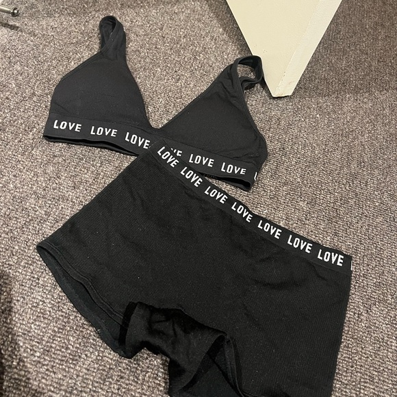 workout set - Picture 1 of 2